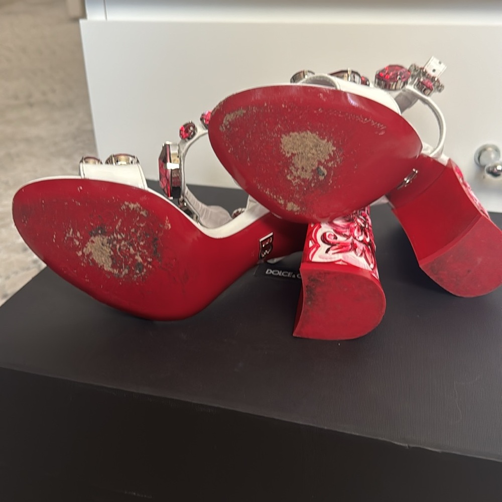Dolce Gabbana pink crystal majolica sandals - Picture 6 of 7